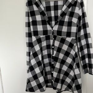 It’s tight on the top and loose on the bottom